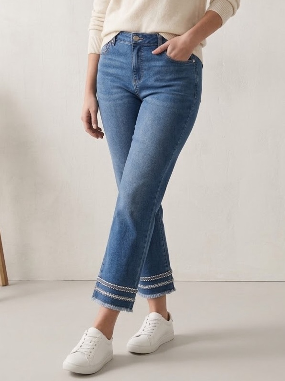 Embroidered-Hem Chico’s Cropped Blue Jeans